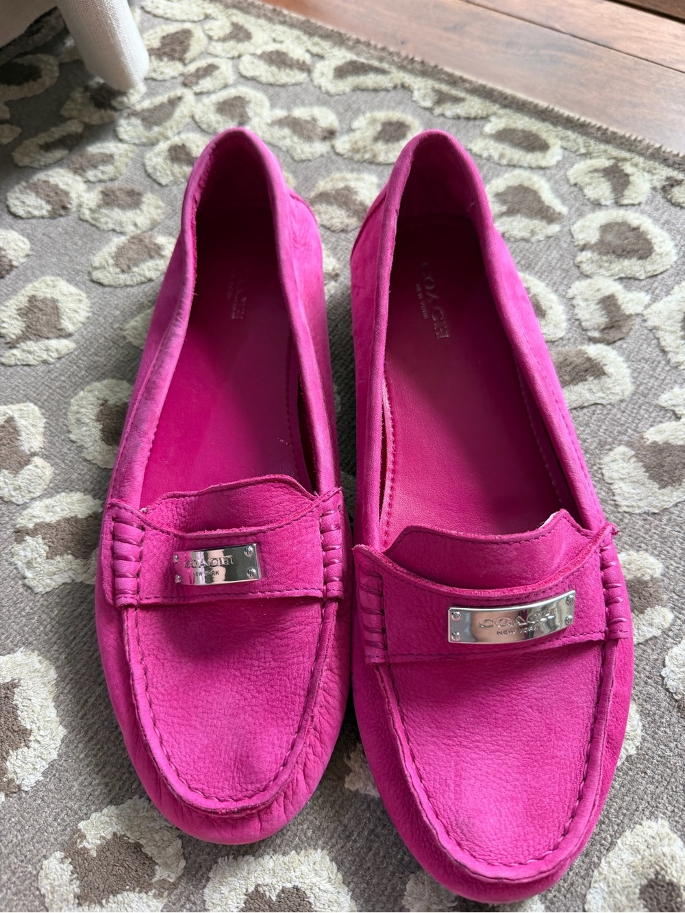 NEW Coach Bright Fuchsia Suede Penny Loafers Size 8.5